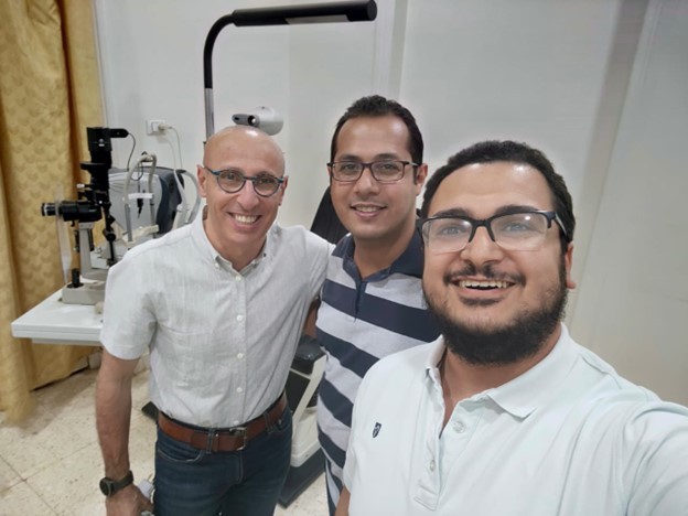 Mr_Maged_Habib_left_with_ophthalmic_trainees_from_Copts_in_Need..jpg